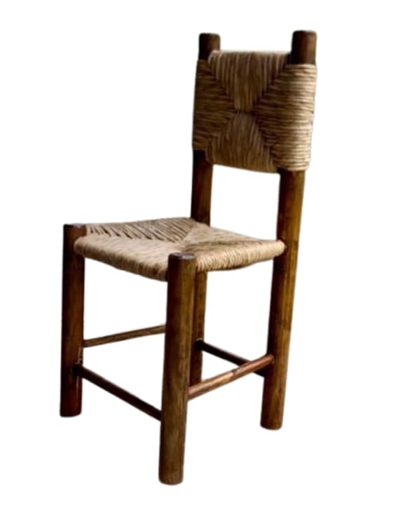 Sustainable Wood Handcrafted Chair in Minimalist Style.