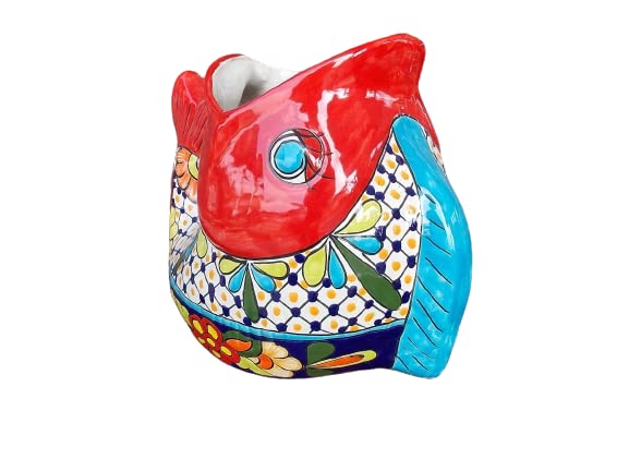 Fine Talavera pot, antique style. Large fish.