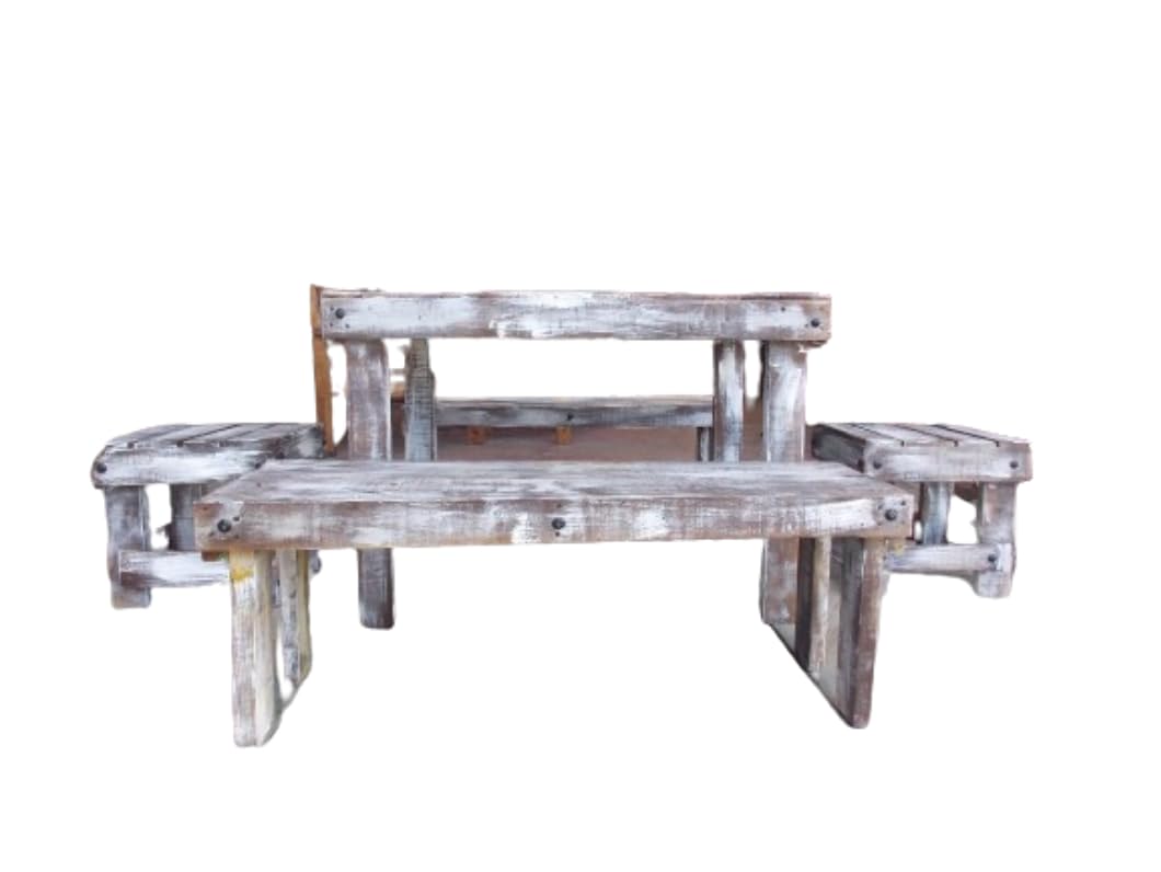 Vintage Handcrafted Dining Room Made of Sustainable Pallet Wood