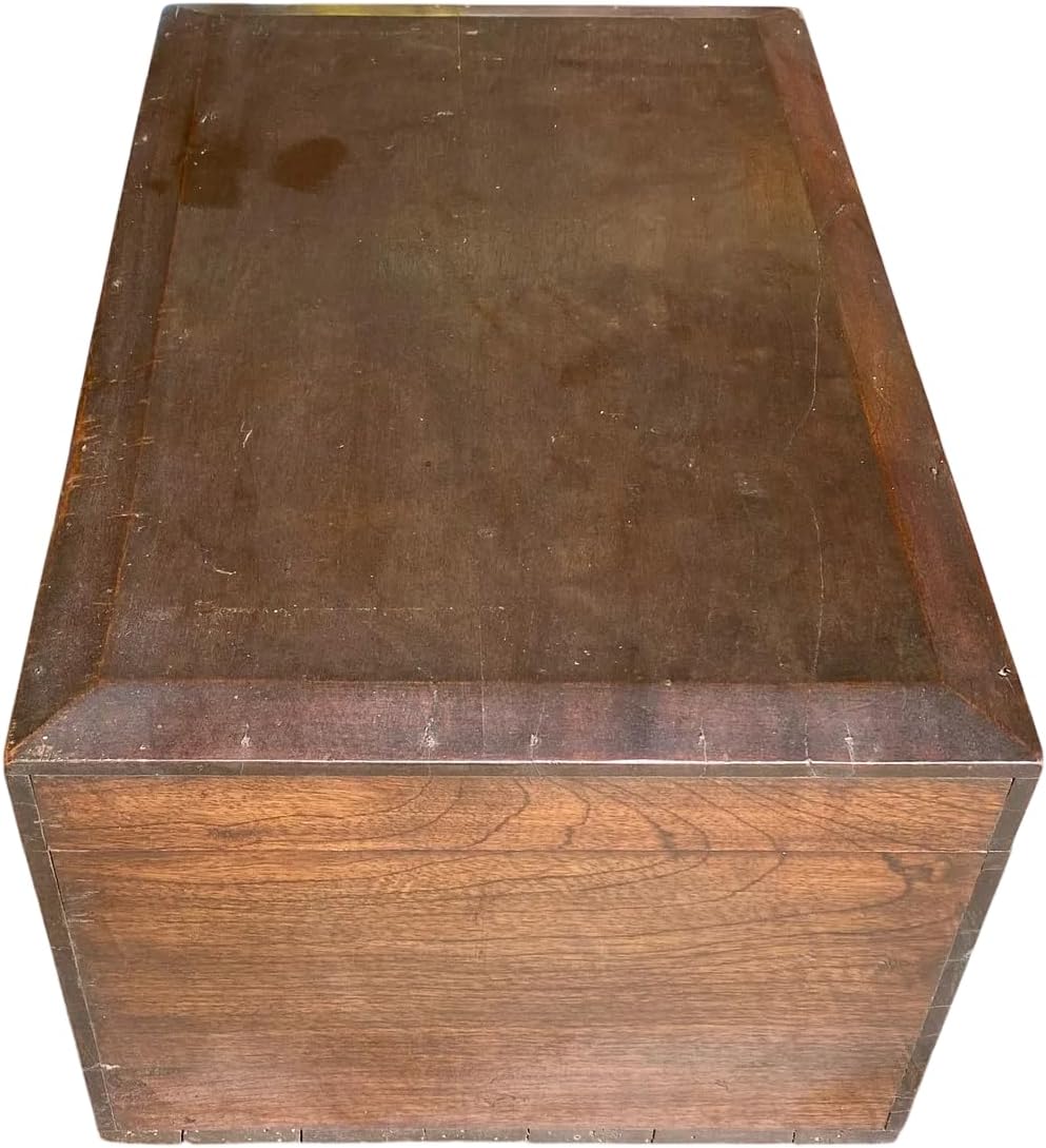 Baul Petaquilla Muy Antiguo De Madera Original. Pieza Unica.
