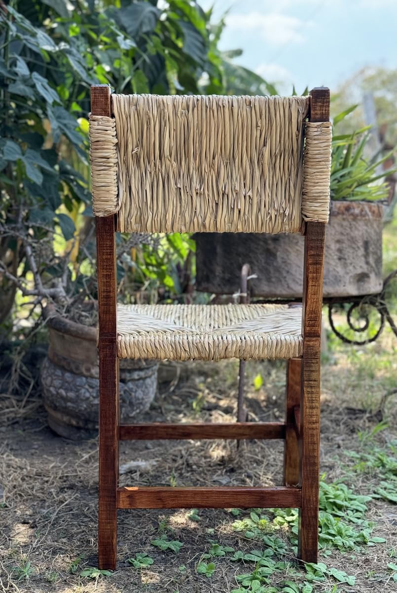 Elegant Antique Style Woven Handcrafted Dining Chair.