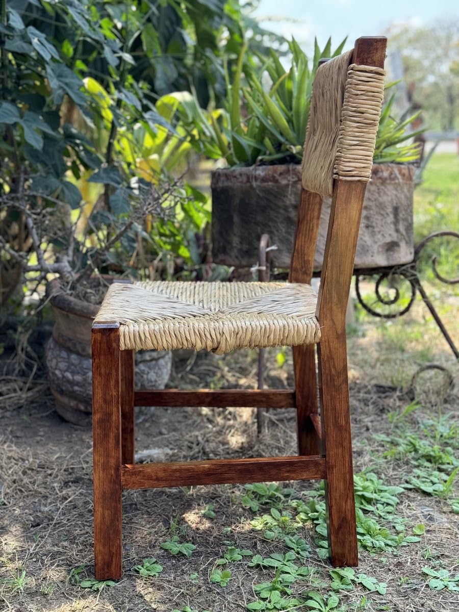 Elegant Antique Style Woven Handcrafted Dining Chair.