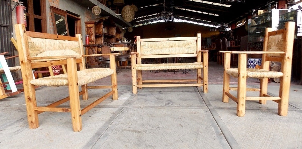Handcrafted Room Woven in Sustainable Wood in an Antique Style