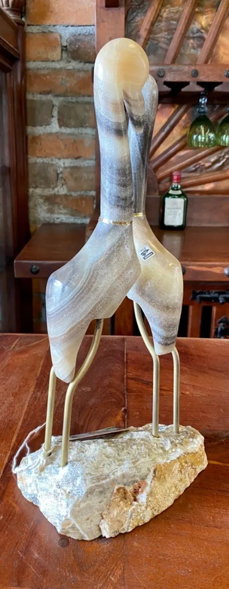Elegantes Esculturas De Mármol Mexicano Estilo Antiguo.