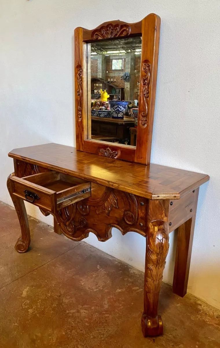 Sideboard with mirror carved in antique-style wood.