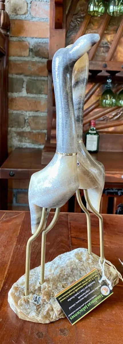 Elegantes Esculturas De Mármol Mexicano Estilo Antiguo.