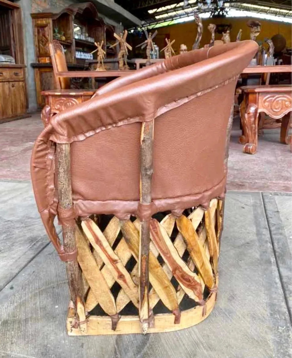 Large Handcrafted Equipal Room in Wood and Leather in Antique Style.