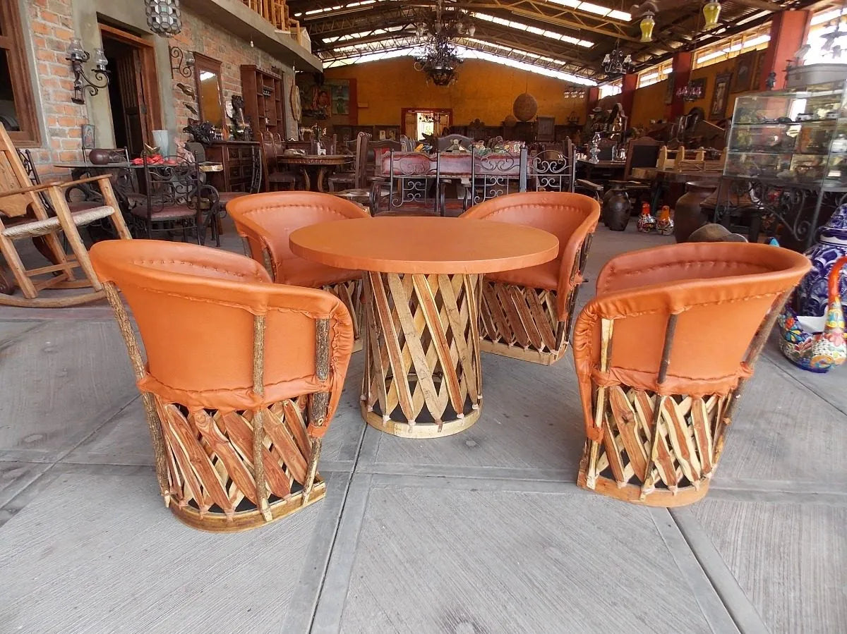 Traditional Antique Style Equipal Dining Room. High Quality.