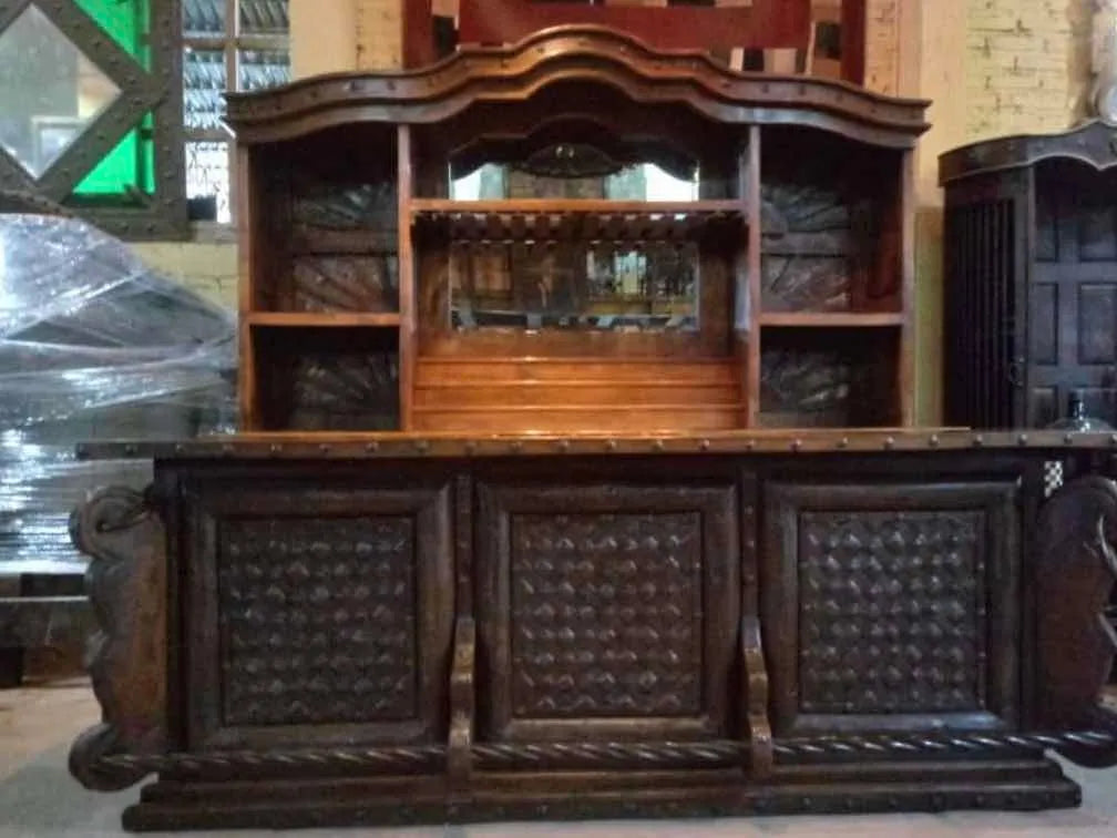 Barra Cantina De Madera Antigua De Mezquite Y Hierro Forjado