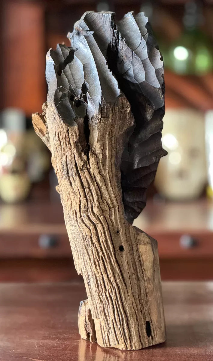 Escultura Hombre De La Tierra Madera Nogal Estilo Antiguo.
