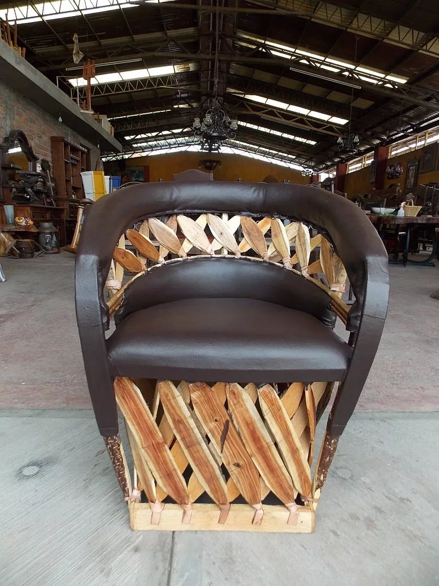 Equipal Room With Fanny Pack In Wood And Leather Antique Style