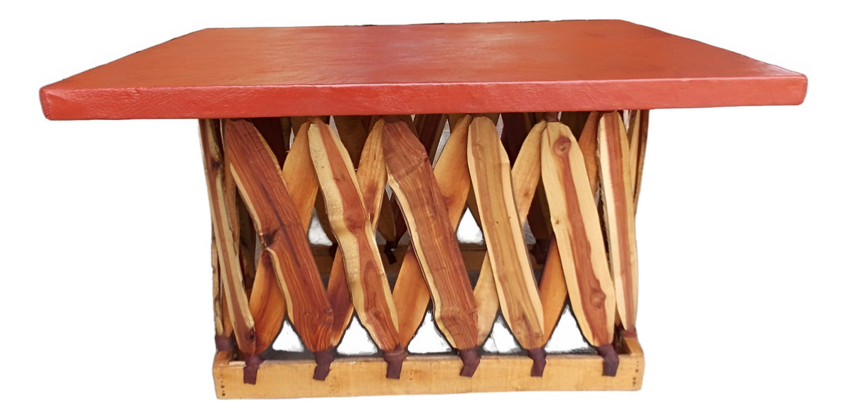 Mesa De Centro Artesanal Madera Y Piel. Estilo Antiguo