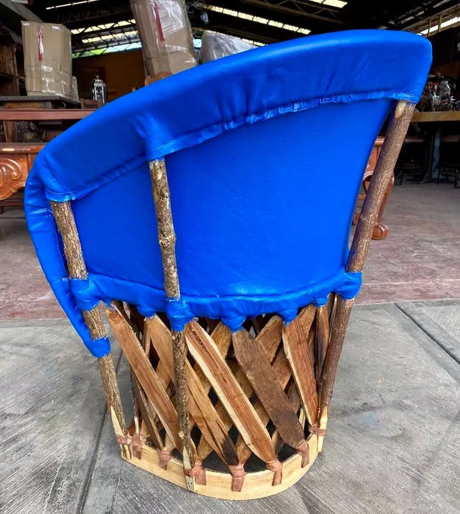 Silla Equipal Artesanal Estilo Tradicional Antiguo. Piel