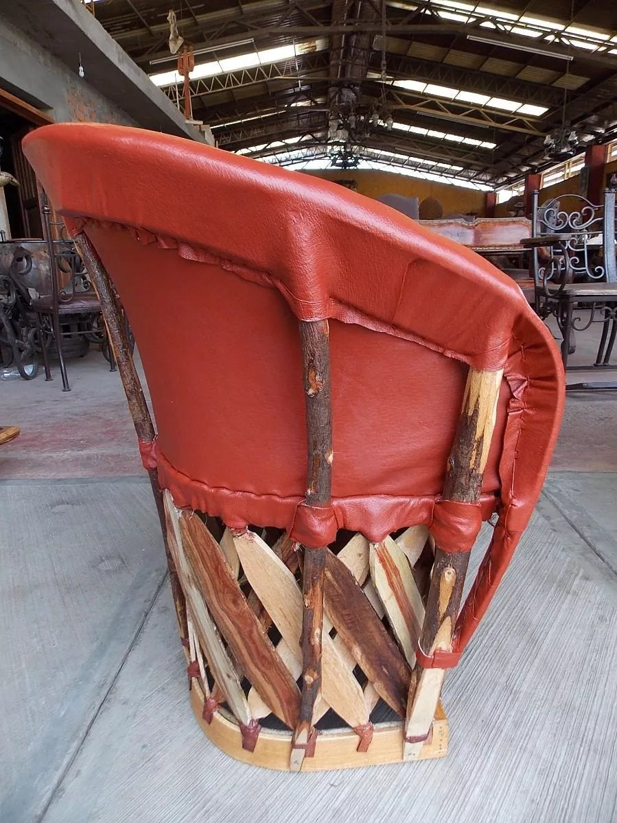 Exclusive Equipal Leather, Very Comfortable and Durable. The Best