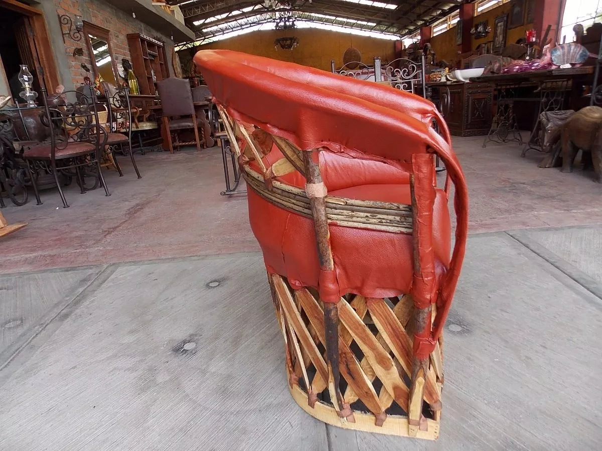 Equipal Artesanal Estilo Antiguo Con Riñonera Madera Y Piel.