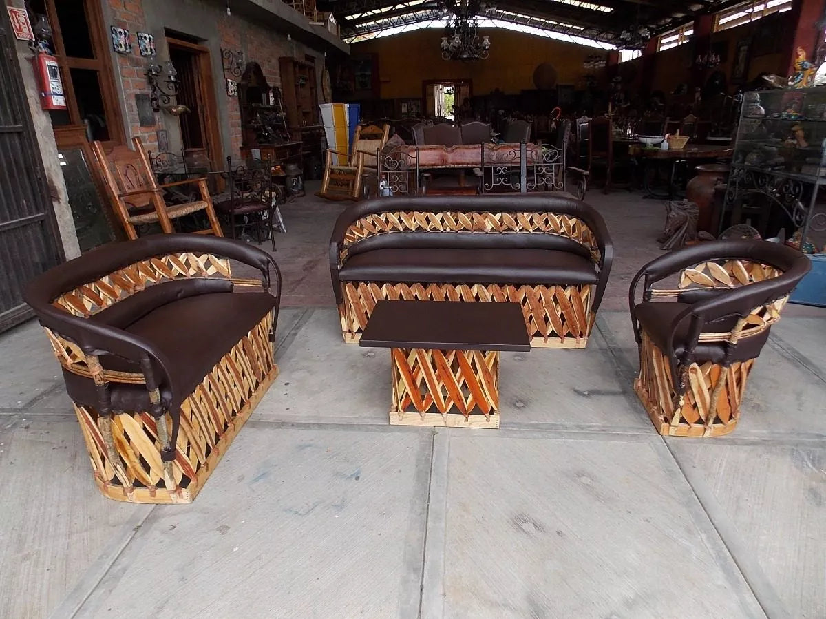 Equipal Room With Fanny Pack In Wood And Leather Antique Style