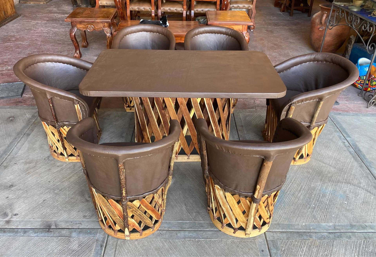 Traditional Equipal Dining Room for 6 People, Antique Style