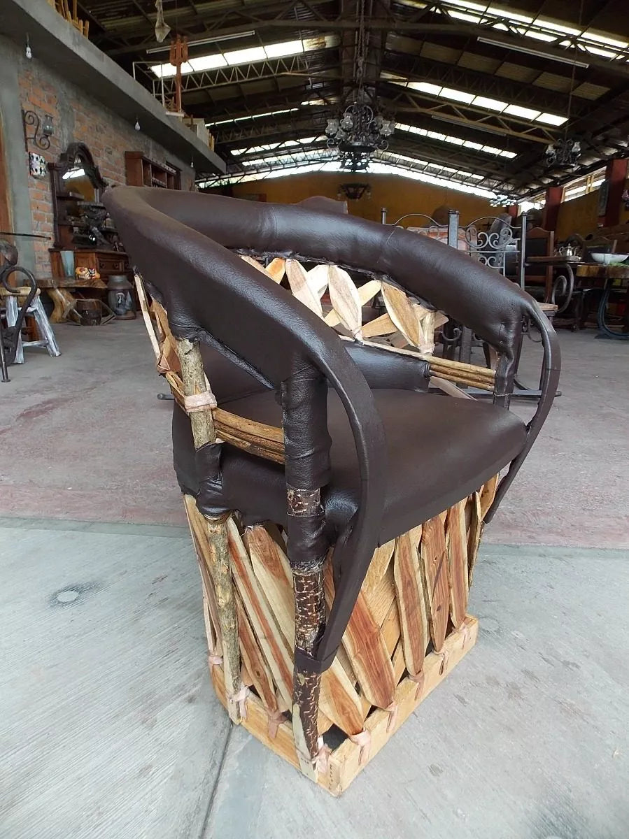 Sillon Equipal Con Riñonera Madera Y Piel Estilo Antiguo