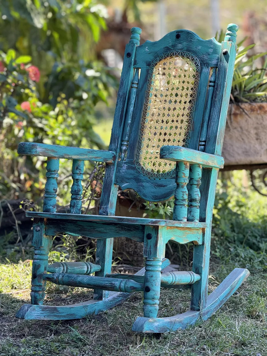 Silla Mecedora Balancin Madera Cedro Estilo Antiguo Vintage.