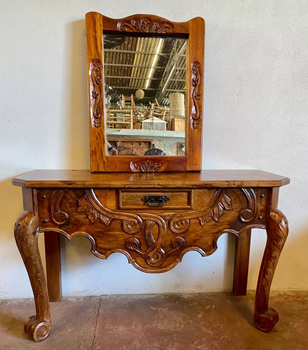 Sideboard with mirror carved in antique-style wood.