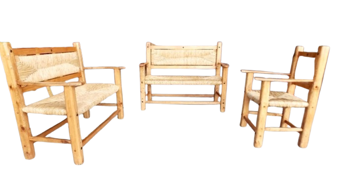 Handcrafted Room Woven in Sustainable Wood in an Antique Style