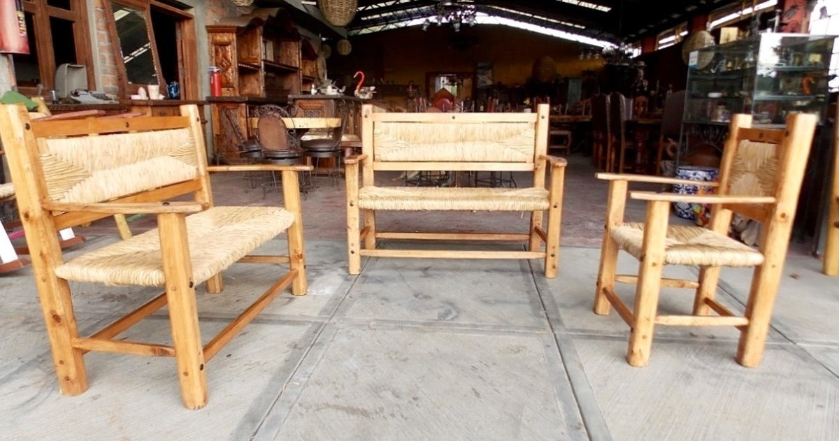 Handcrafted Room Woven in Sustainable Wood in an Antique Style