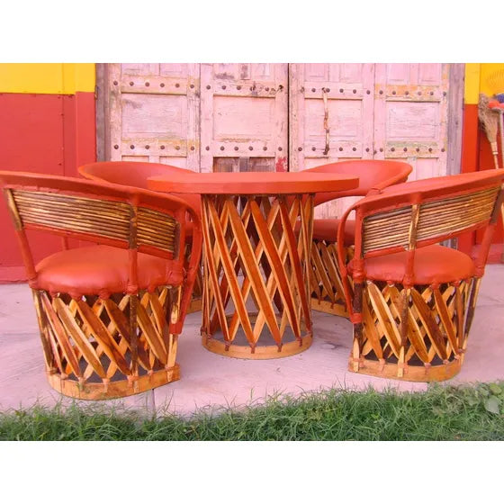 High-quality and comfortable Equipales dining room. The best.