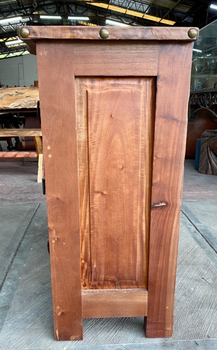 Cajonera De Madera Cedro Encino Y Piel Estilo Antiguo