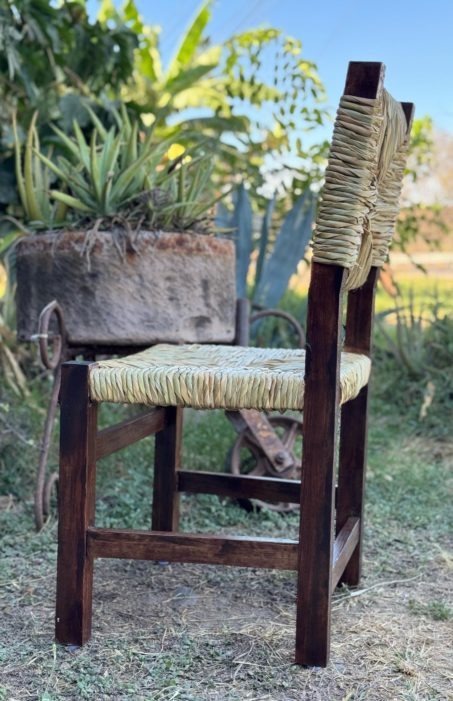 Elegant Style Sustainable Wood Handcrafted Chair in Walnut Tone