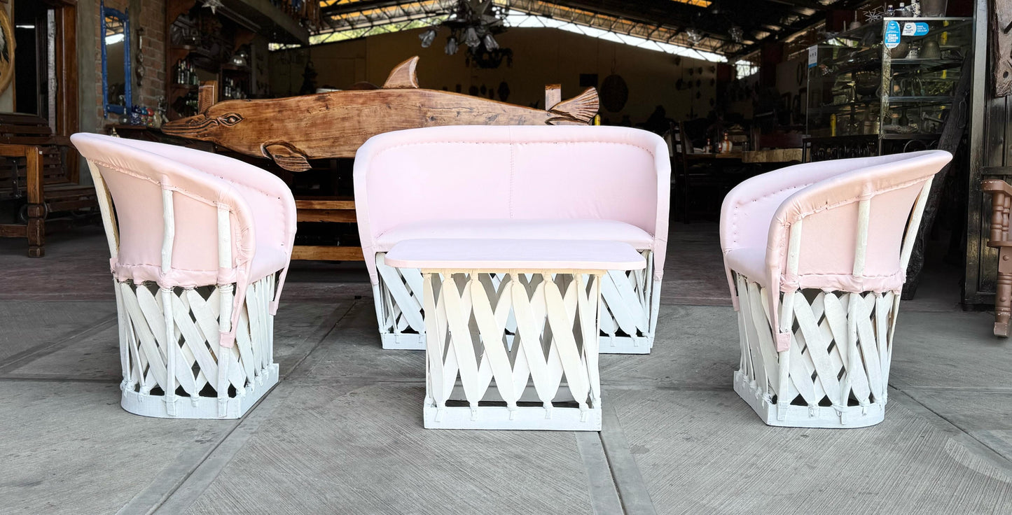 Equipal's Handcrafted Room in Wood and Leather in an Antique Style