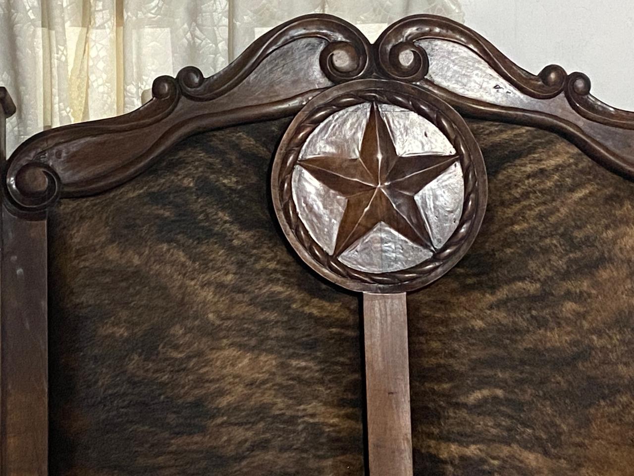 Exclusiva Recamara Mezquite Estilo Colonial Con Piel Y Tallas