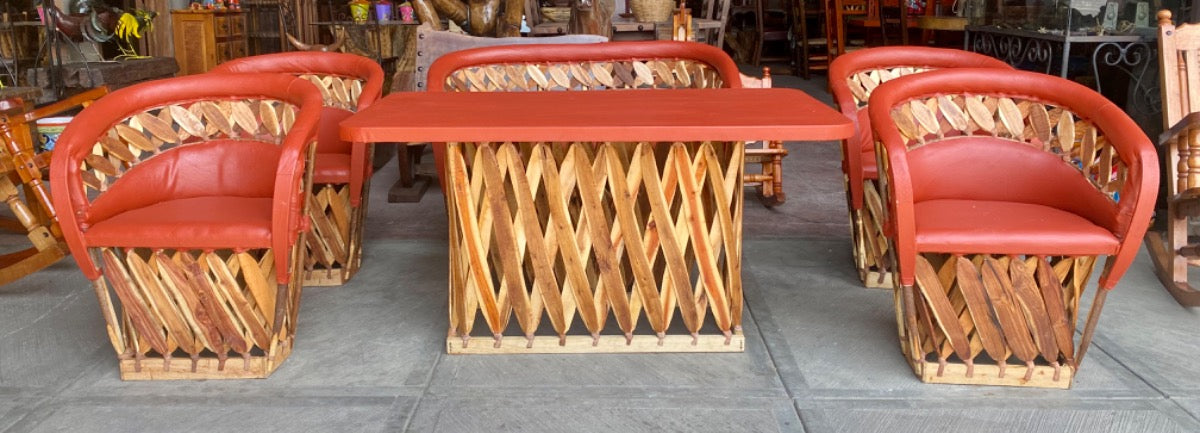 Equipal Antique Style Handcrafted Dining Room for 6 People.