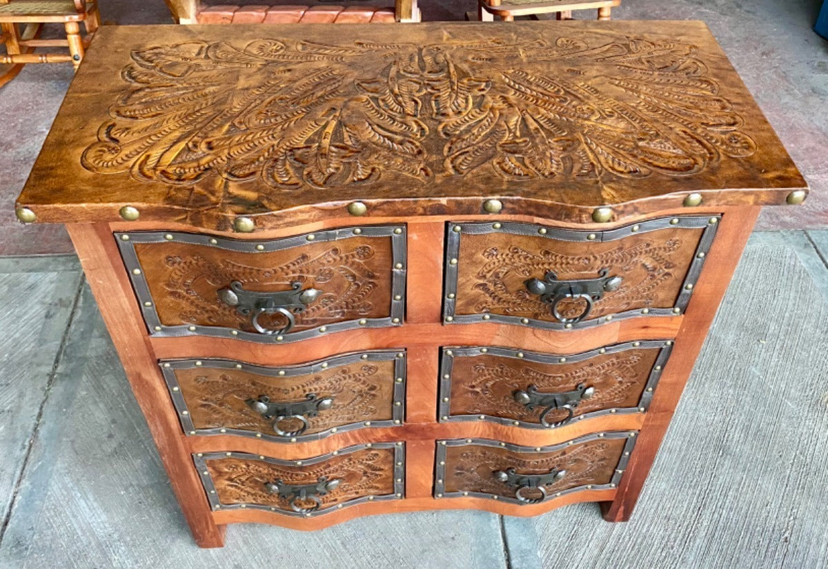 Cajonera De Madera Cedro Encino Y Piel Estilo Antiguo