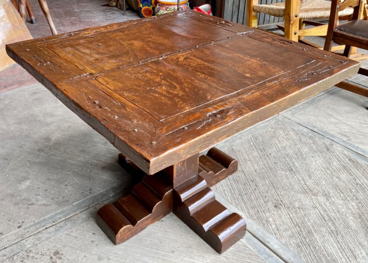 Mesa de comedor rústica hecha a mano, 1m x 1m x 77cm, madera de 200 años, cubierta de puerta antigua, patas de techo de finca