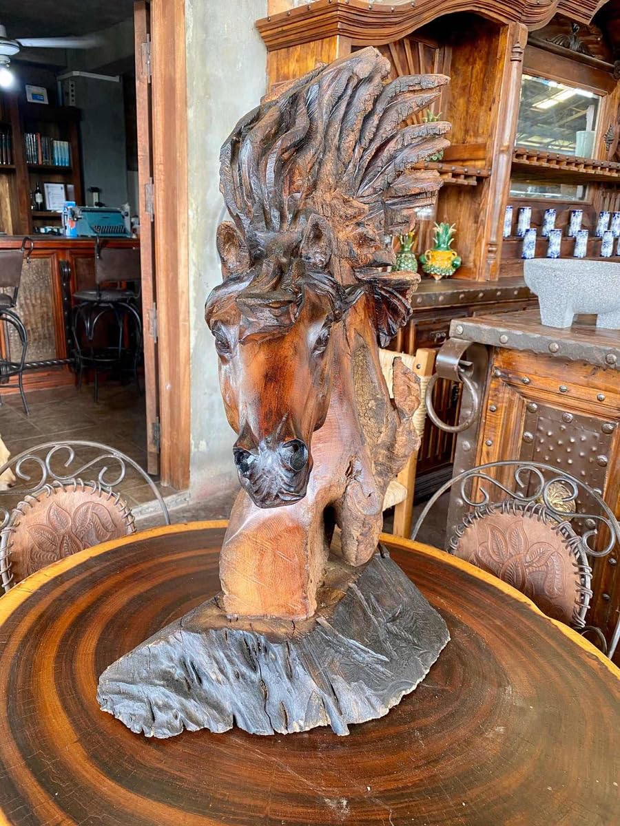 Hermosa Escultura De Caballo Español Estilo Antiguo En Caoba