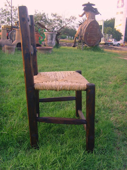Hermoso Comedor Artesanal Muy Cómodo Y Resistente.