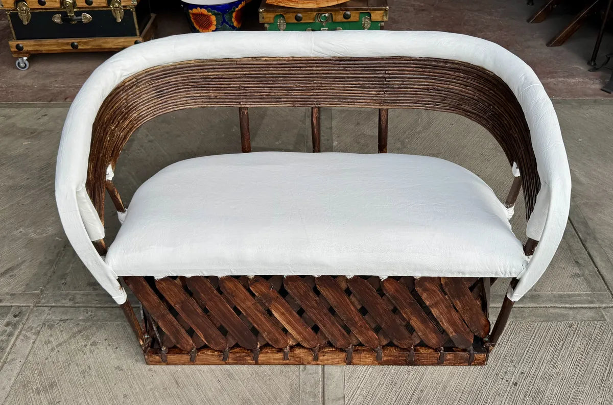 Sillon Love Seat Equipal Blanco 2 Personas Estilo Varas Blanco Piel De Cerdo