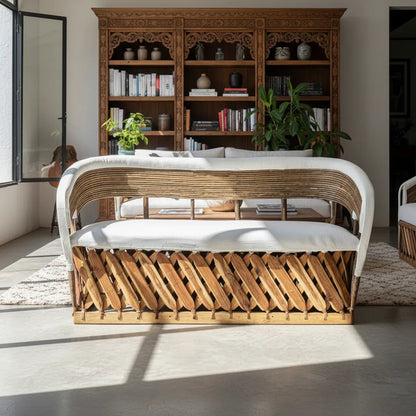 Sillon Equipal Tradicional Para 3 Personas Estilo Varas Blanco Piel De Cerdo Agregar a favoritos