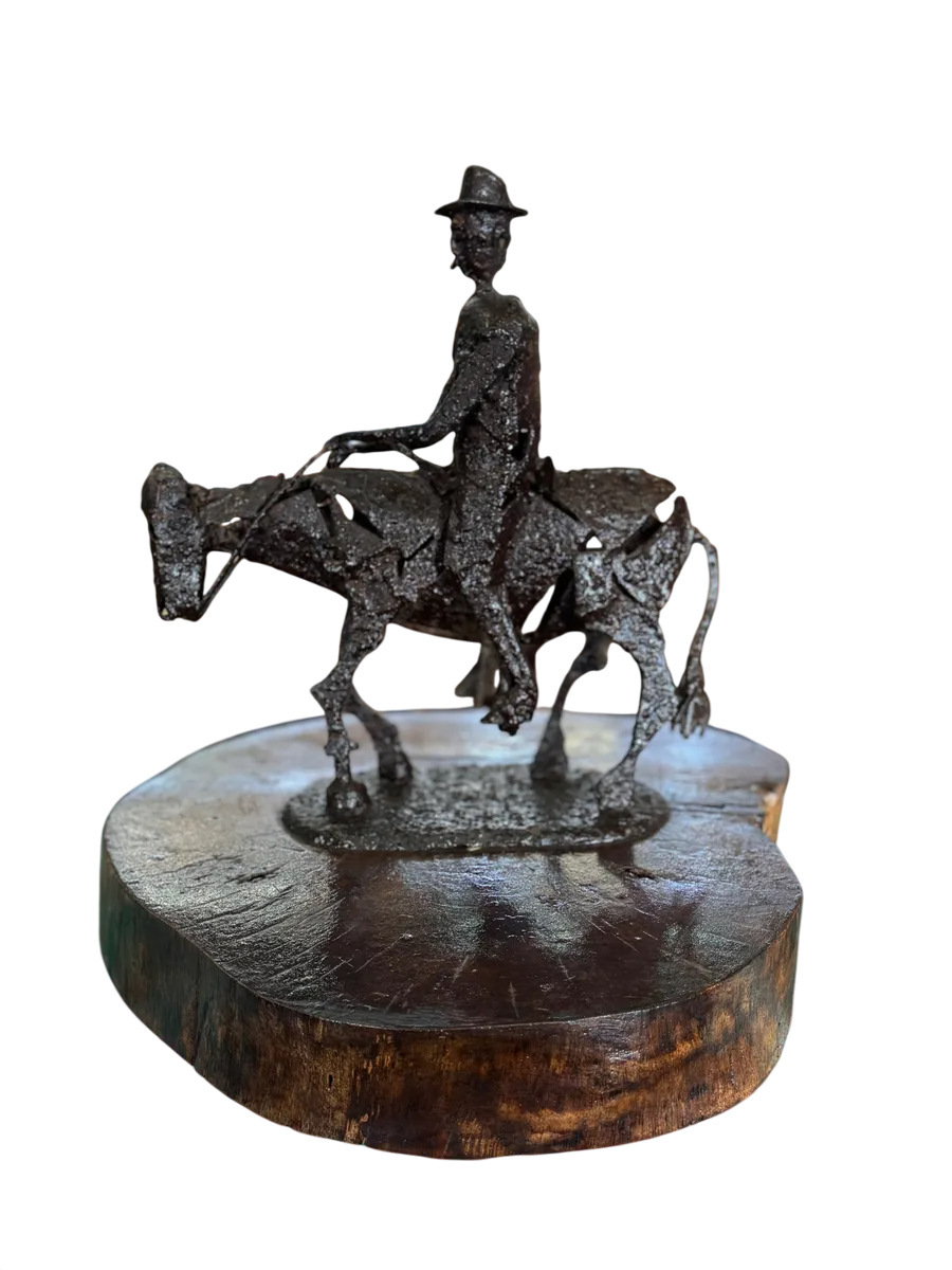 Antigua Escultura Original Don Quijote De La Mancha En Metal