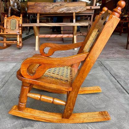 Mecedora de madera para niños, niños pequeños, preescolares, bebés