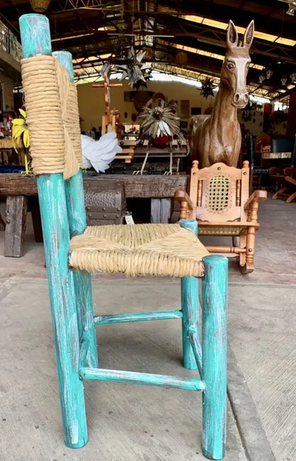 Silla Artesanal Madera Y Tule Sustentable Estilo Vintage