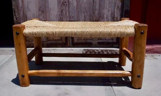 Banca Artesanal De Madera Tejida Con Tule. Estilo Antiguo.