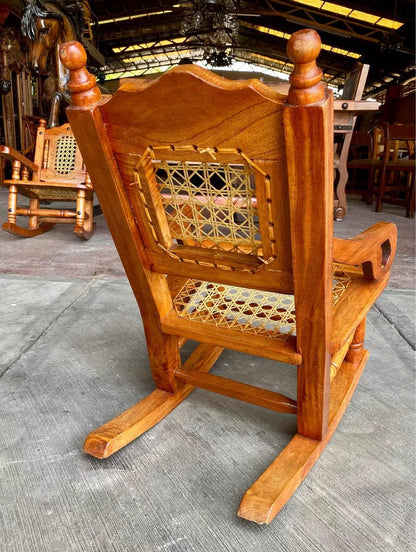 Mecedora de madera para niños, niños pequeños, preescolares, bebés