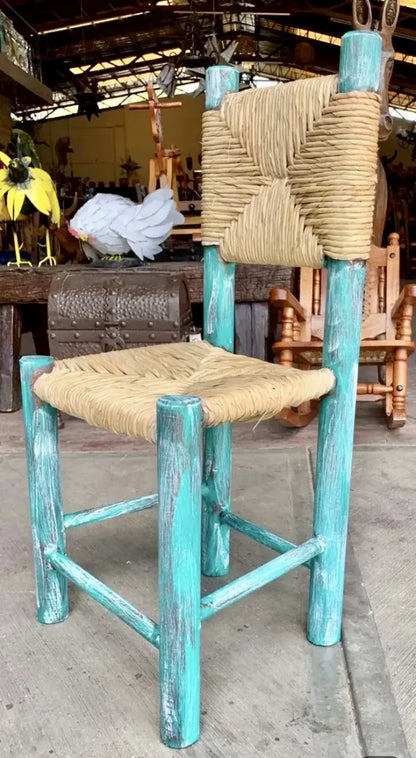 Silla Artesanal Madera Y Tule Sustentable Estilo Vintage