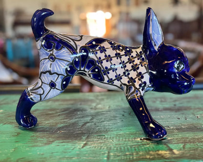 Bella Figura Perro Chihuahua En Talavera Fina Estilo Antiguo