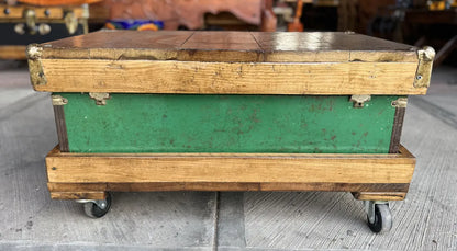 Mesa De Centro Con Baul Petaca Velis Antiguo Verde Claro