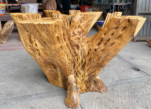 Dining Table Base for 4 to 8 People in Antique Cactus Wood.