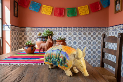 Escultura Armadillo Madera Al Óleo Estilo Antiguo 100% Nueva Oleo