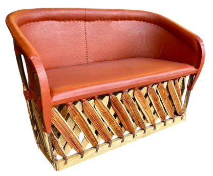 Sillon Love Seat Artesanal Para 2 Personas Tipo Equipal. Marrón Piel Natural
