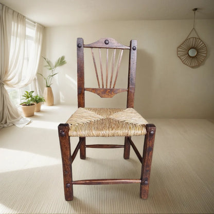 Bella Silla Artesanal De Madera Sustentable. Estilo Antiguo.